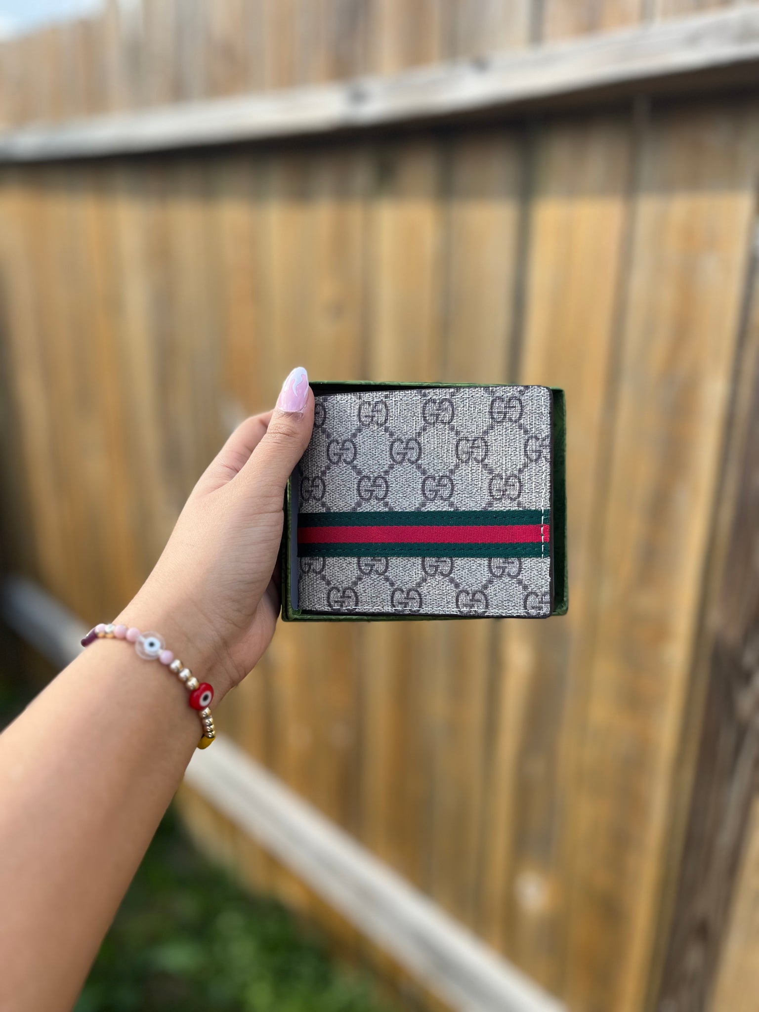 Gucci red stripe brown wallet – lex luxe supply
